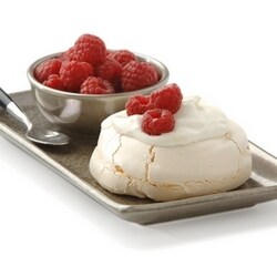 Meringues with lemon mascarpone and red fruit