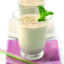 Banana and honey milkshake