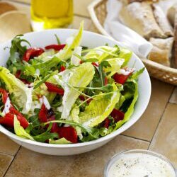 Green Salad with Roasted Pepper